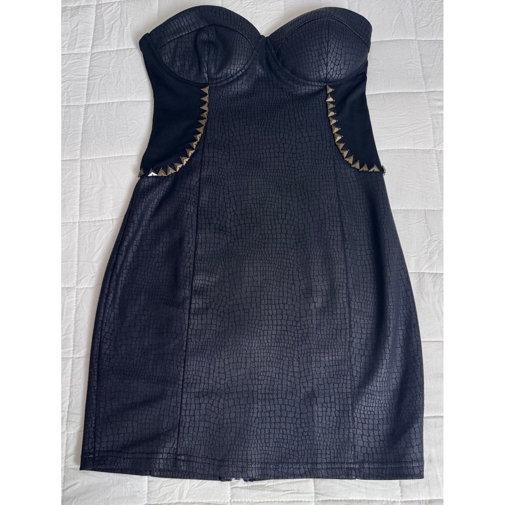 Forever 21 Black Strapless Dress